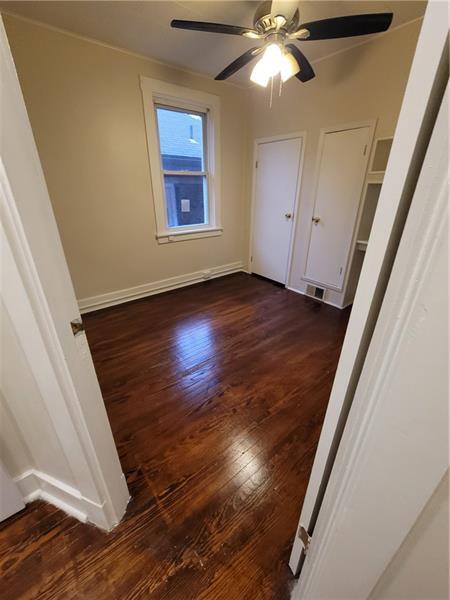 Building Photo - 3568 Beechwood Blvd