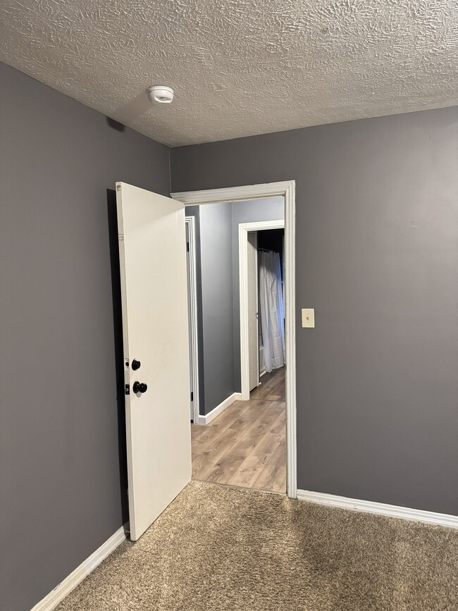 Building Photo - 500 Sunset Blvd