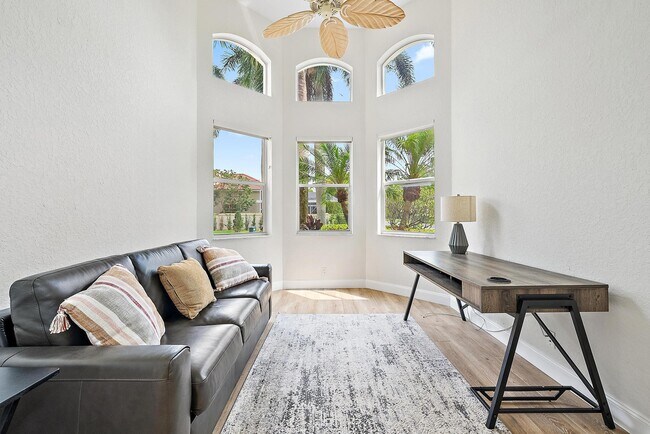 Building Photo - 8405 Legend Club Dr