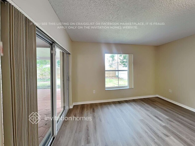 Building Photo - 14341 SW 160th Terrace