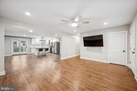 Building Photo - 607 Jackson Ave