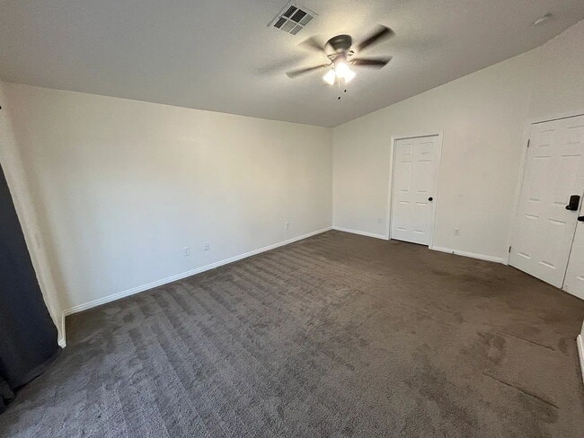 Building Photo - Welcome to your next home in Desert Hot Springs a beautifully maintained and recently renovated 3...