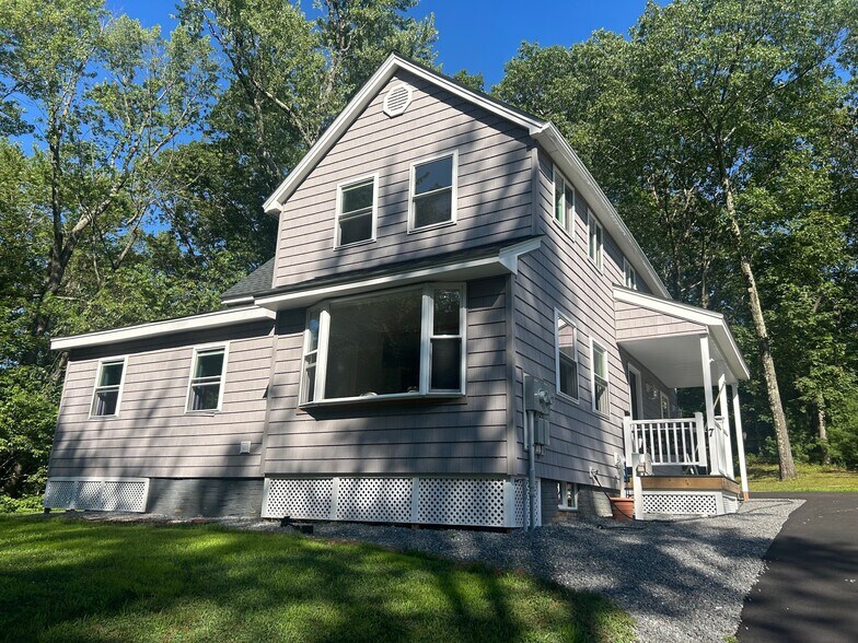 Primary Photo - 7 Fairview St