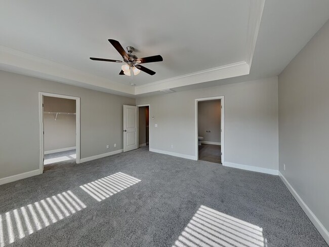 Building Photo - 3201 Emerald Ridge Ct