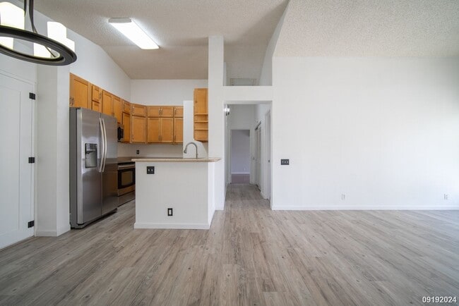 Building Photo - 2bd / 2ba Condo in the Arbors community in Ewa Beach