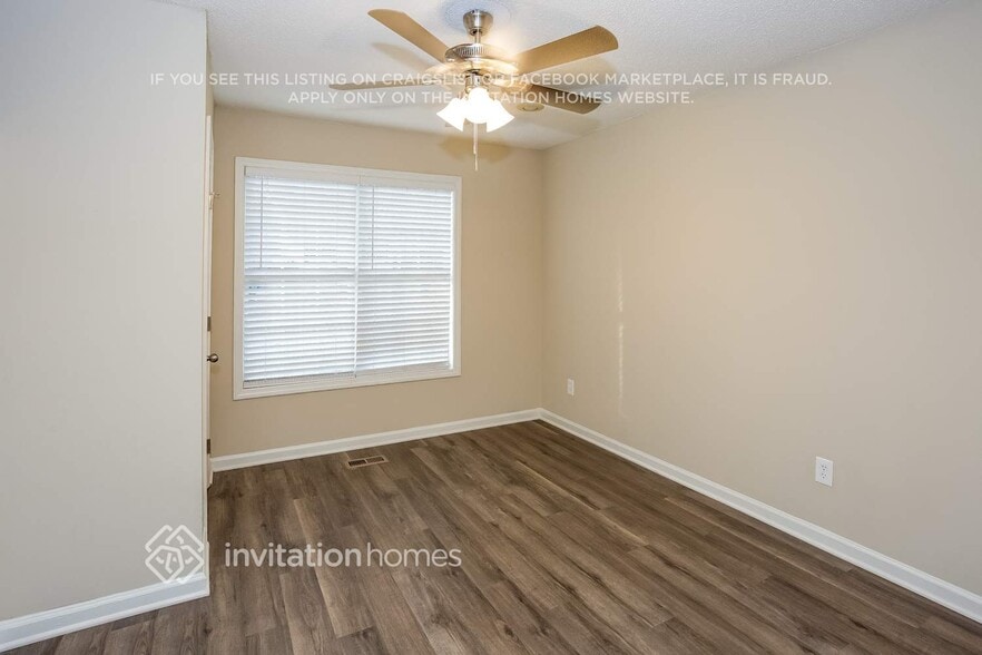 Building Photo - 1631 Barbara Ann Cir