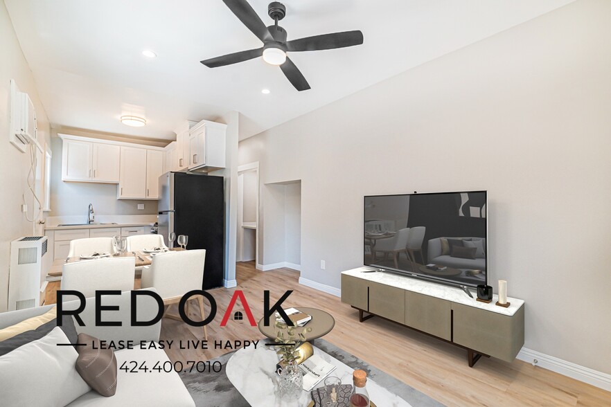 Building Photo - 819 N Madison Ave