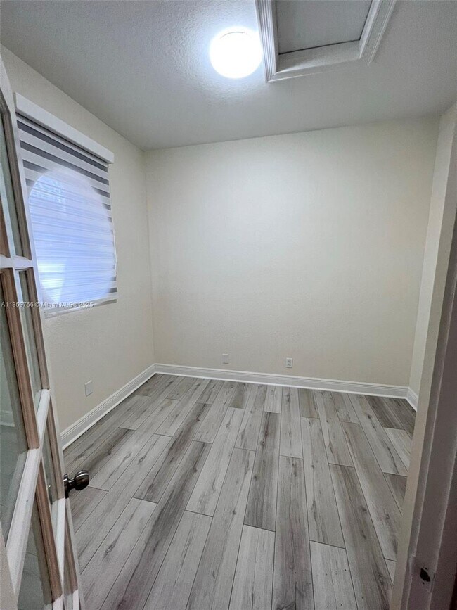 Building Photo - 8160 NW 47th Dr