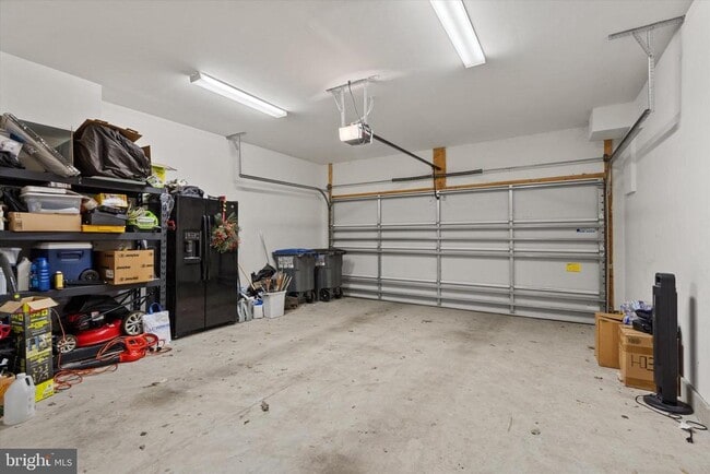 Building Photo - 42770 Keiller Terrace