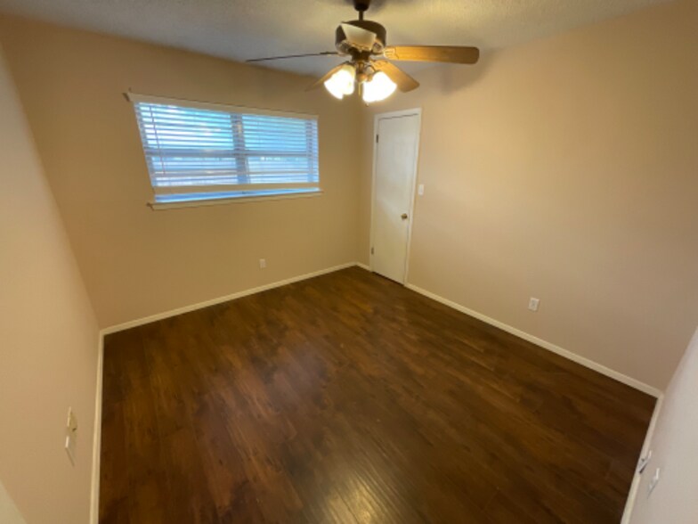 Building Photo - 4137 Beard Ave