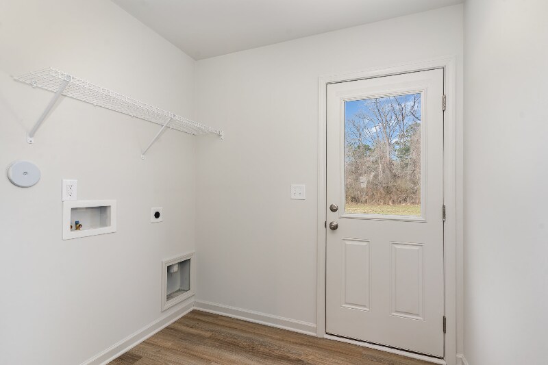 Building Photo - 385 Dasu Dr