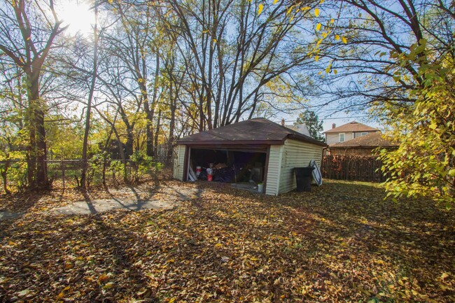 Building Photo - Completely remodeled 4 bedroom brick Home