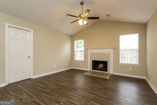 Building Photo - 1476 Cain Ct