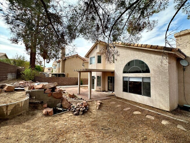 Building Photo - REMODELED 3 BEDROOM HOME IN SOUTH SHORES