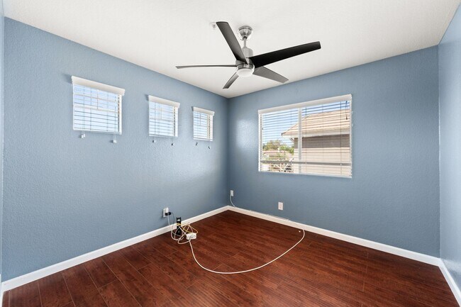 Building Photo - 14848 Rodeo Way