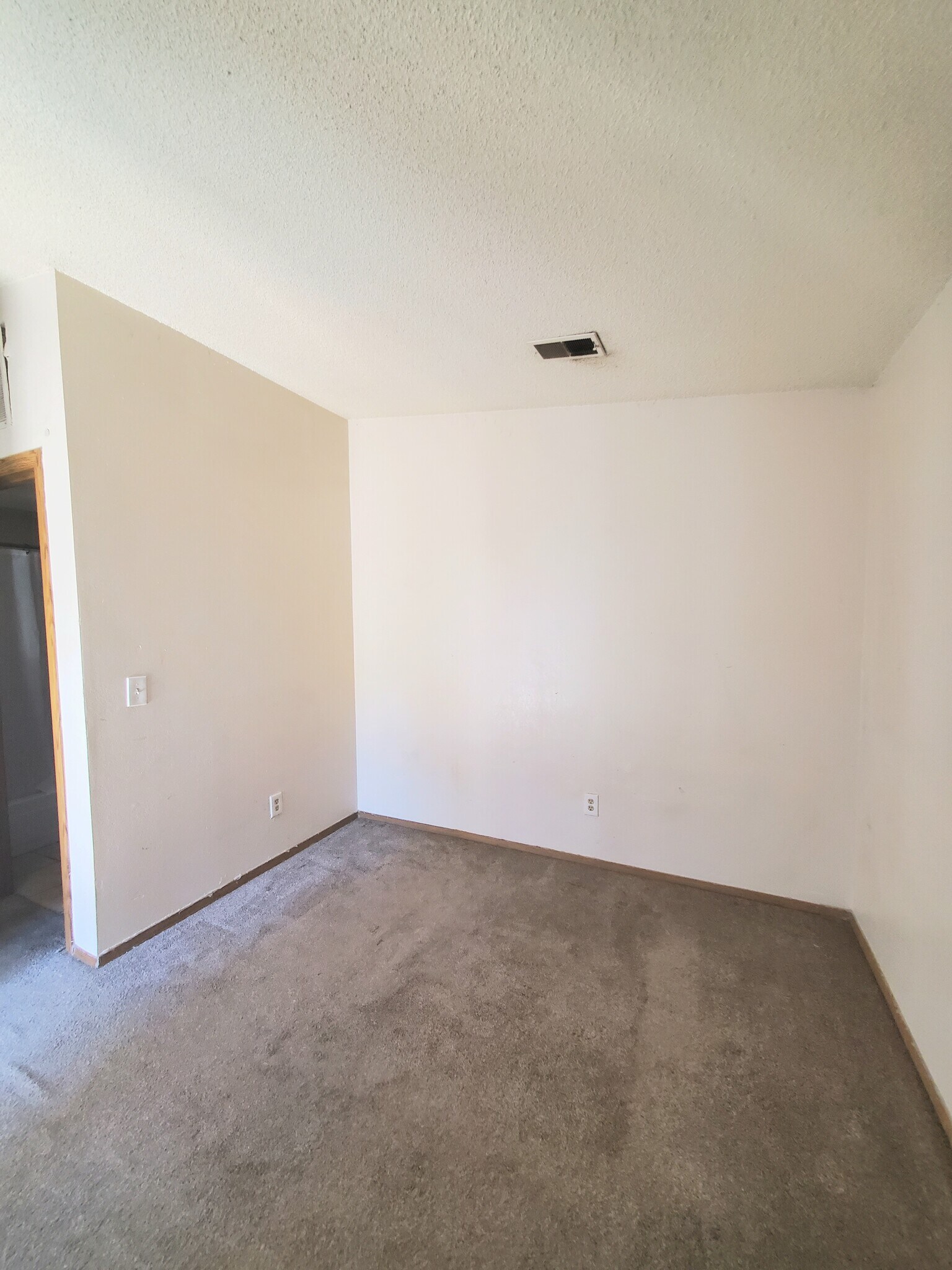 Bedroom - 932 S Dearborn Way