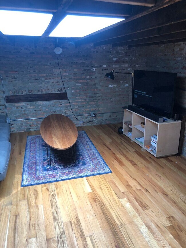Building Photo - 3147 S Morgan St