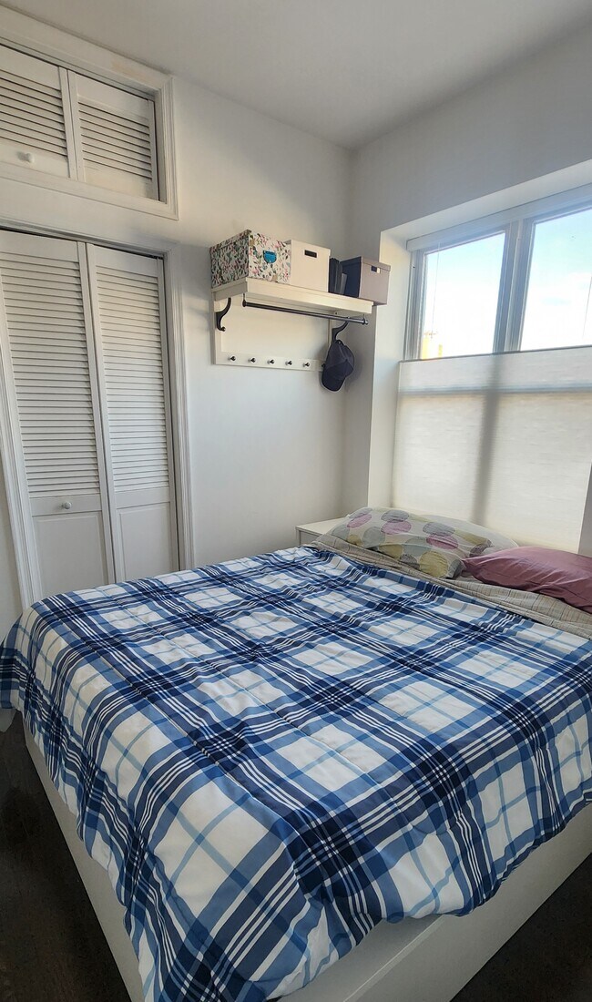 Building Photo - 3504-3513 13th St NW