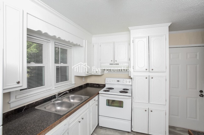 Building Photo - coming soon