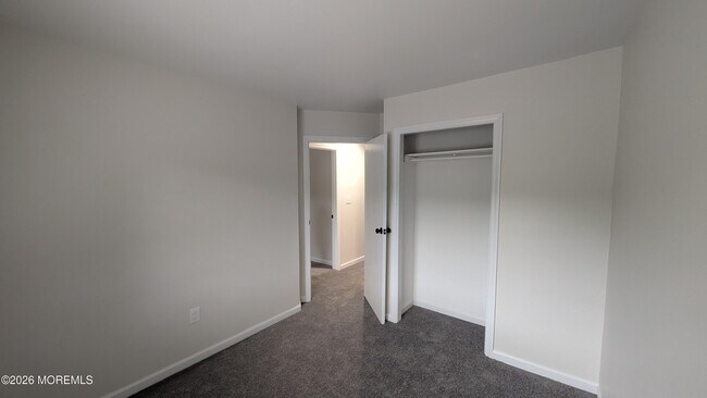 Building Photo - 13 Wren Way