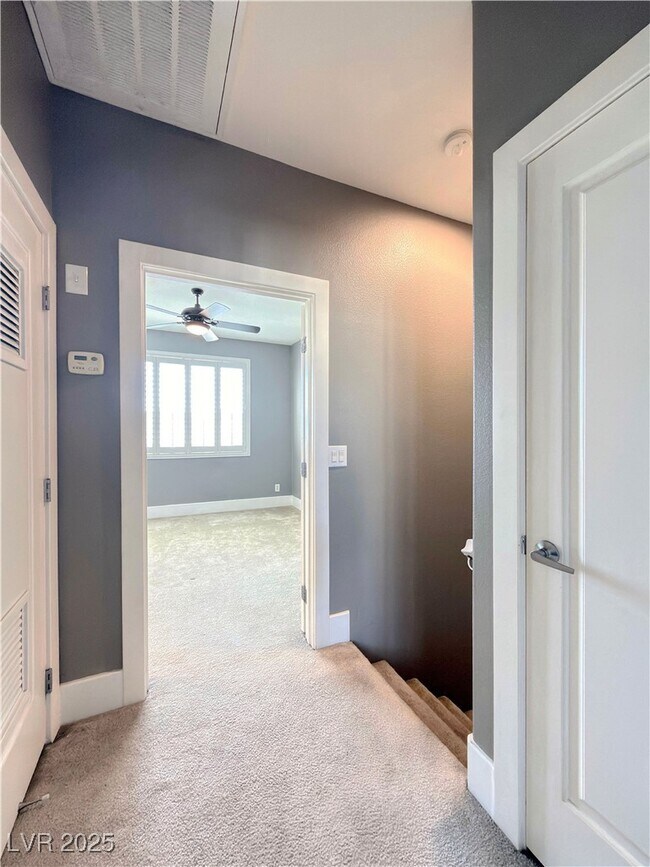 Building Photo - 9050 W Tropicana Ave