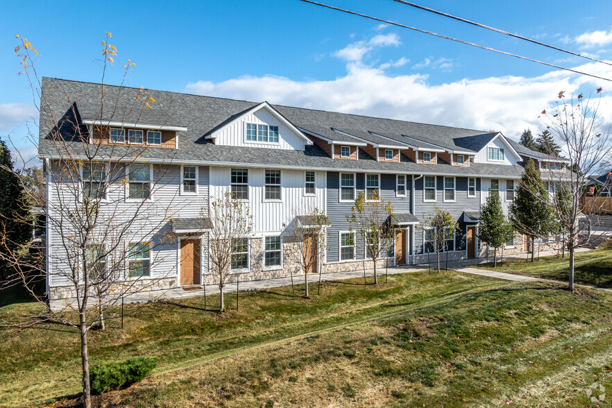 Primary Photo - Orchard View Townhomes