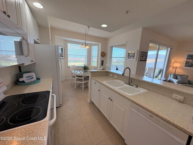 Building Photo - 6848 Toland Dr