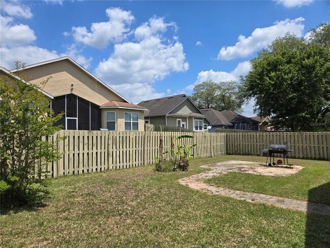 Building Photo - 14546 NW 27th Ave