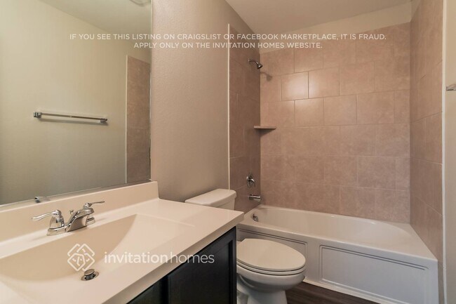 Building Photo - 441 Pollyann Trl