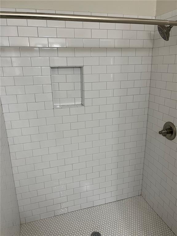 Building Photo - 2522 Whisper Ct NE