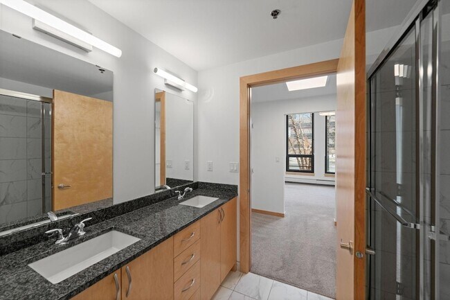 Building Photo - 1240 S 2nd St