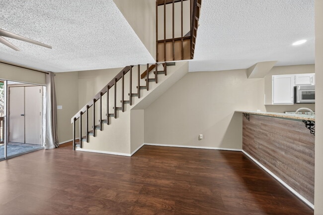 Building Photo - 4107 Medical Dr
