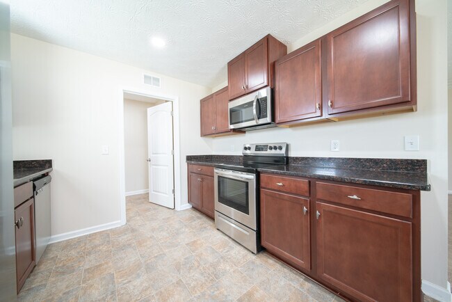 Building Photo - 5788 Sandy View Dr