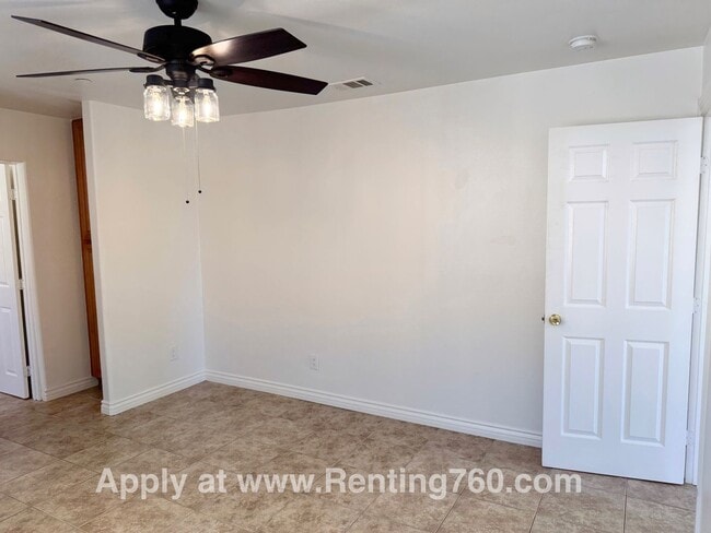 Building Photo - 8650 Abeland Rd