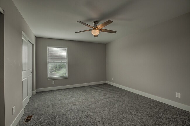 Building Photo - 2317 Anderson Rd