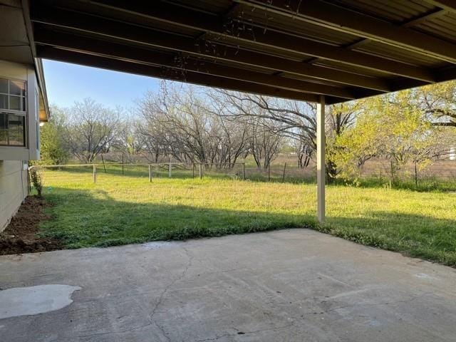 Building Photo - 204 Honey Bee Dr