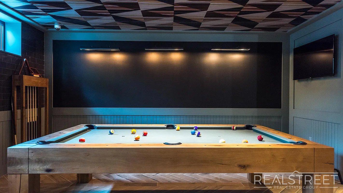 Building Photo - Duffield Street