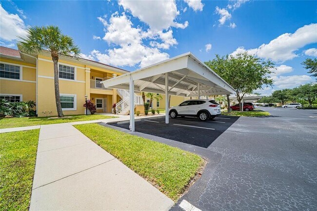Building Photo - 1315 Saxony Cir