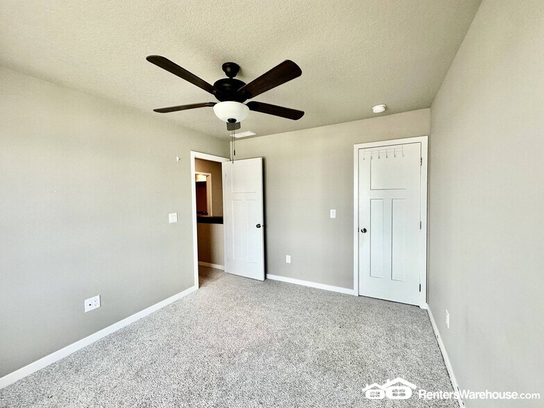 Building Photo - 5308 St Andrews Cir