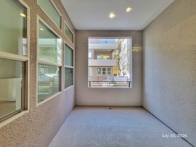 Building Photo - 643 Fortis Creek St