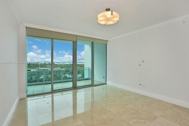 Building Photo - 10295 Collins Ave