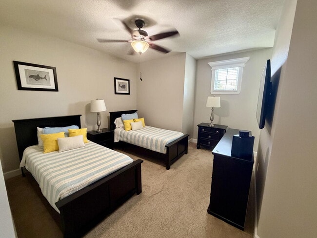 Building Photo - Furnished 3BR Townhome in Clermont