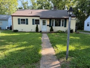 Building Photo - 1432 Bel Air