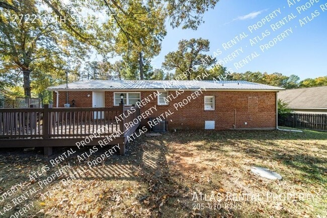 Building Photo - 2722 35th St E