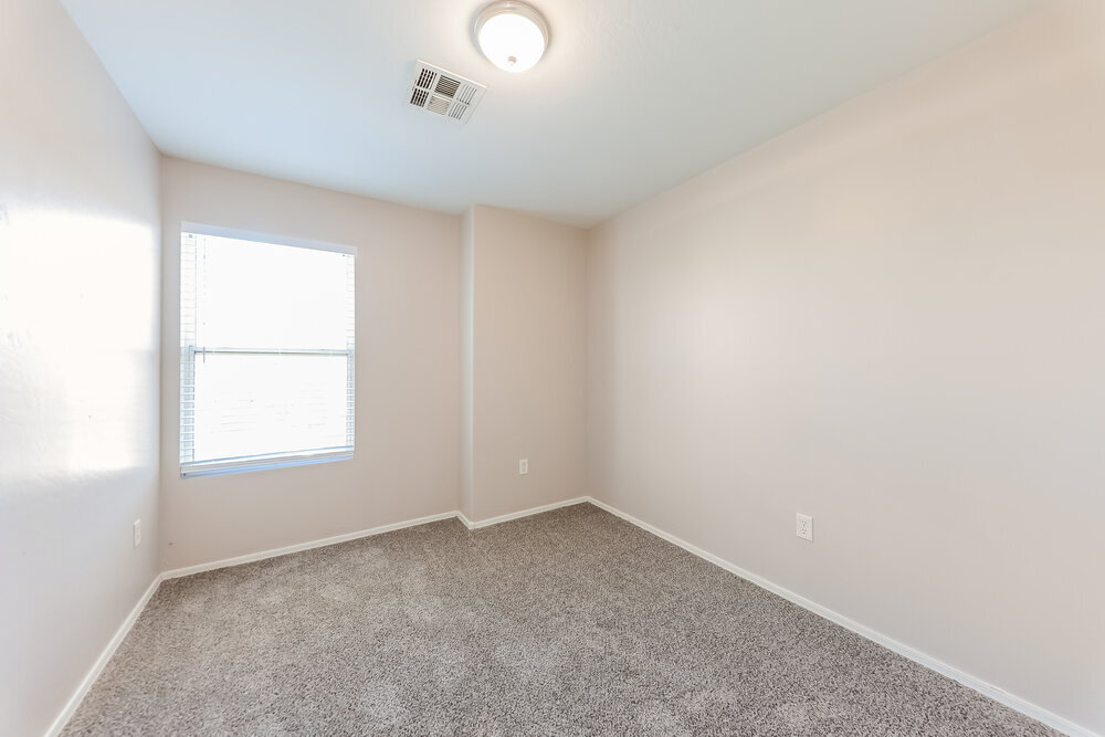 Building Photo - 12179 W Yuma St