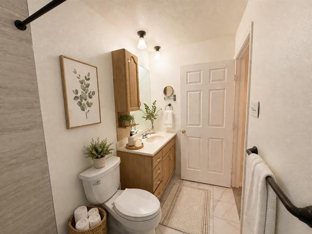 Building Photo - 504 Woodcrest Way