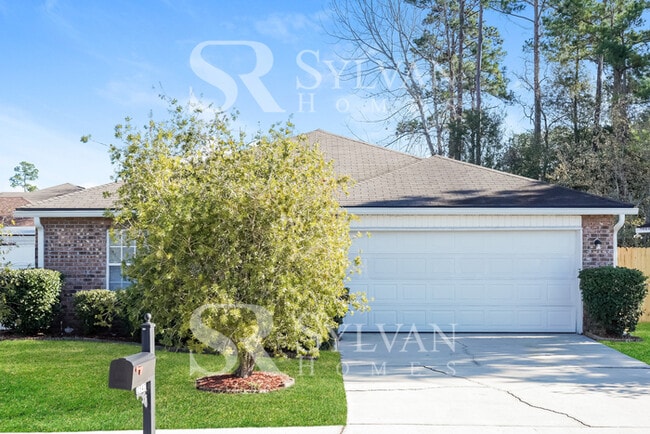 Building Photo - Experience the Lifestyle awaiting you!