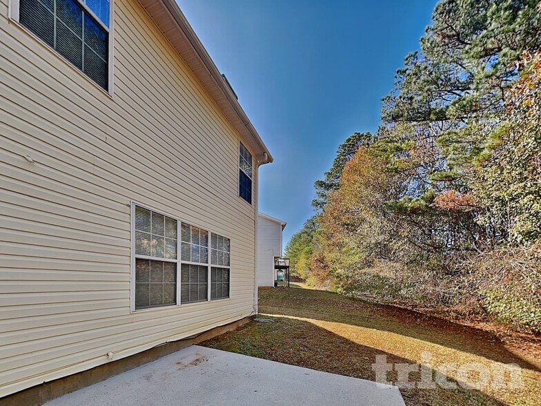 Building Photo - 360 Brannans Ct