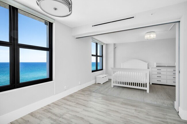Building Photo - 3115 S Ocean Blvd