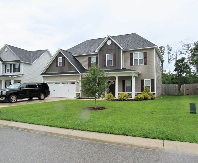 Building Photo - 4 Bedroom 2.5 Bath Onslow Bay